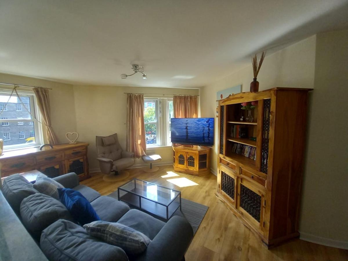 3 Bedrooms Flat In Central Edinburgh Old Town , Grassmarket Heart Of Edinburgh Flat Sleeps 6 , Eh1 Eksteriør billede